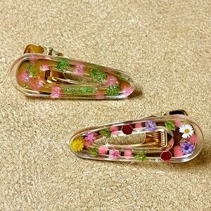 Floral Resin Hair Clips set/2